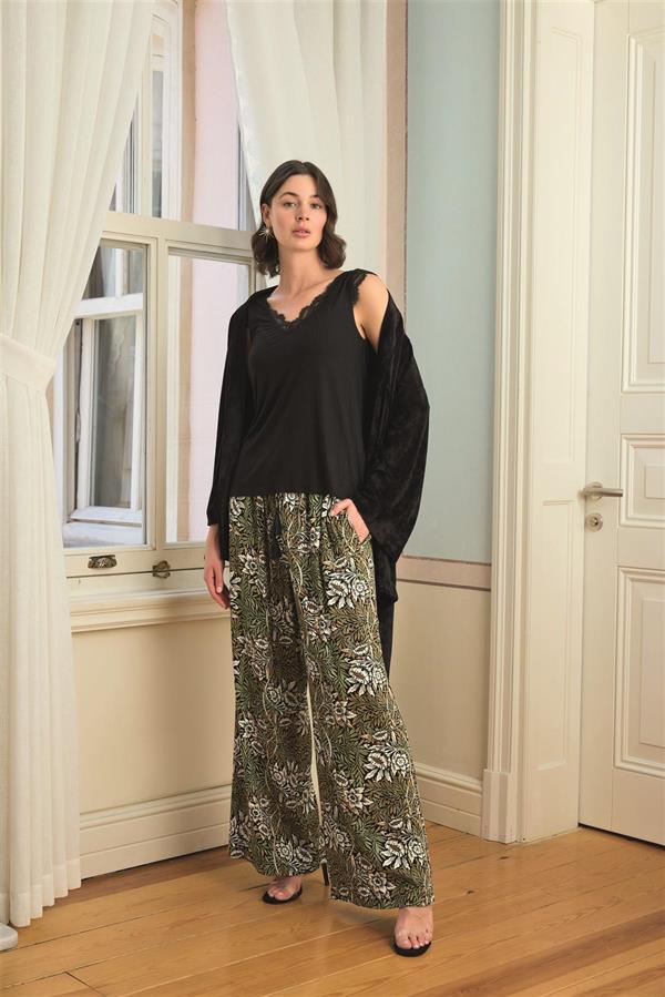 Arias Closet Çiçek Yaprak ve Etnik Desenli Dantelli 3'lü Pijama Takımı - Görsel 10