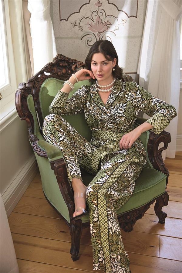 Arias Closet Çiçek Yaprak ve Etnik Desenli Pijama Takımı - Görsel 9