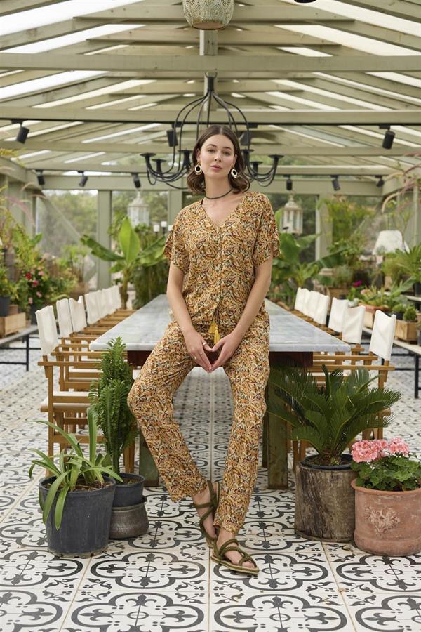 Arias Closet Çiçek ve Yaprak Desenli Önü Düğmeli Alt Üst Takım - Görsel 2