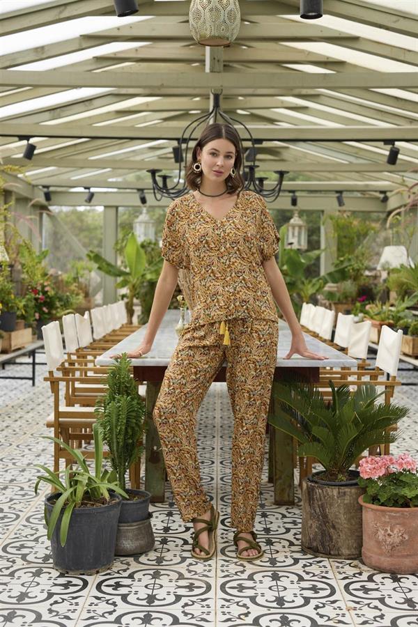 Arias Closet Çiçek ve Yaprak Desenli Önü Düğmeli Alt Üst Takım - Görsel 4