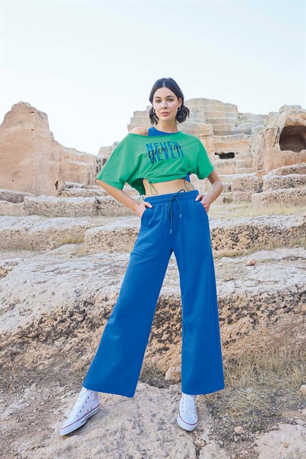 Arias Closet Kısa Kollu "Never Give Up" 3'lü Crop Eşofman Takımı - Görsel 5
