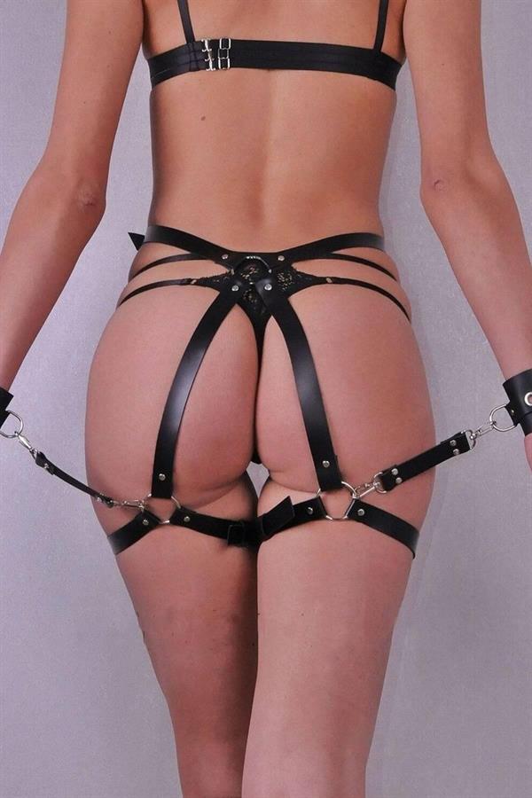 Arias Closet Yanylardan ve Arkadan Tutturulabilen Harness Jartiyer Set - Görsel 3