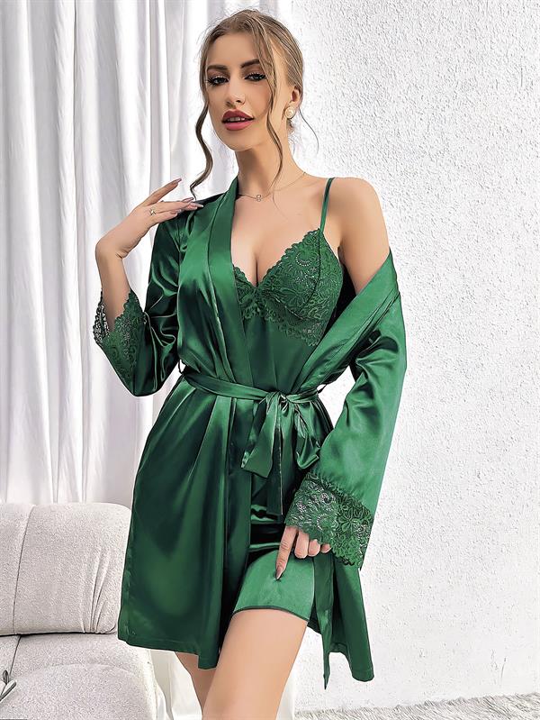 Arias Closet Özel Tasarım Dantel İşlemeli Göğüs Dekolteli Sabahlıklı 2'li Yeşil Saten Gecelik Takımı - Görsel 2