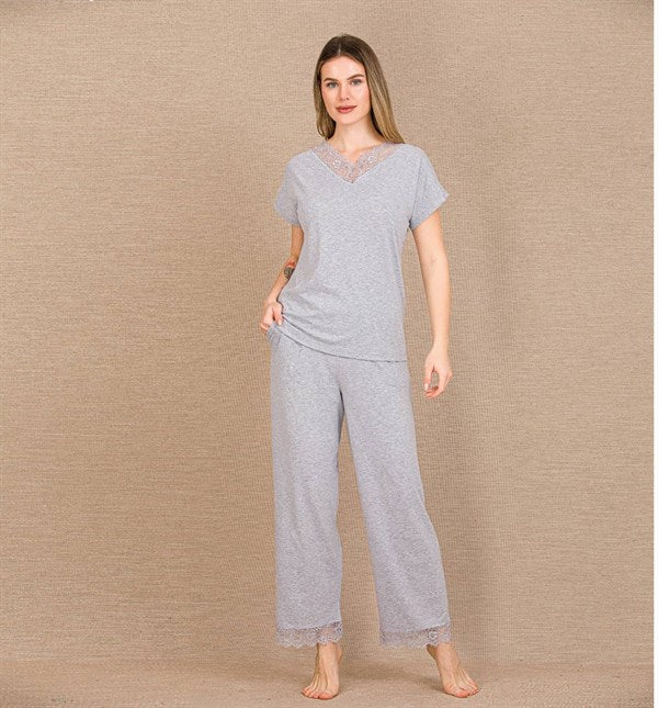 Arias Closet Viskon Şık Tasarım Dantel İşlemeli Gri Kısa Kol Pijama Takımı - Görsel 2